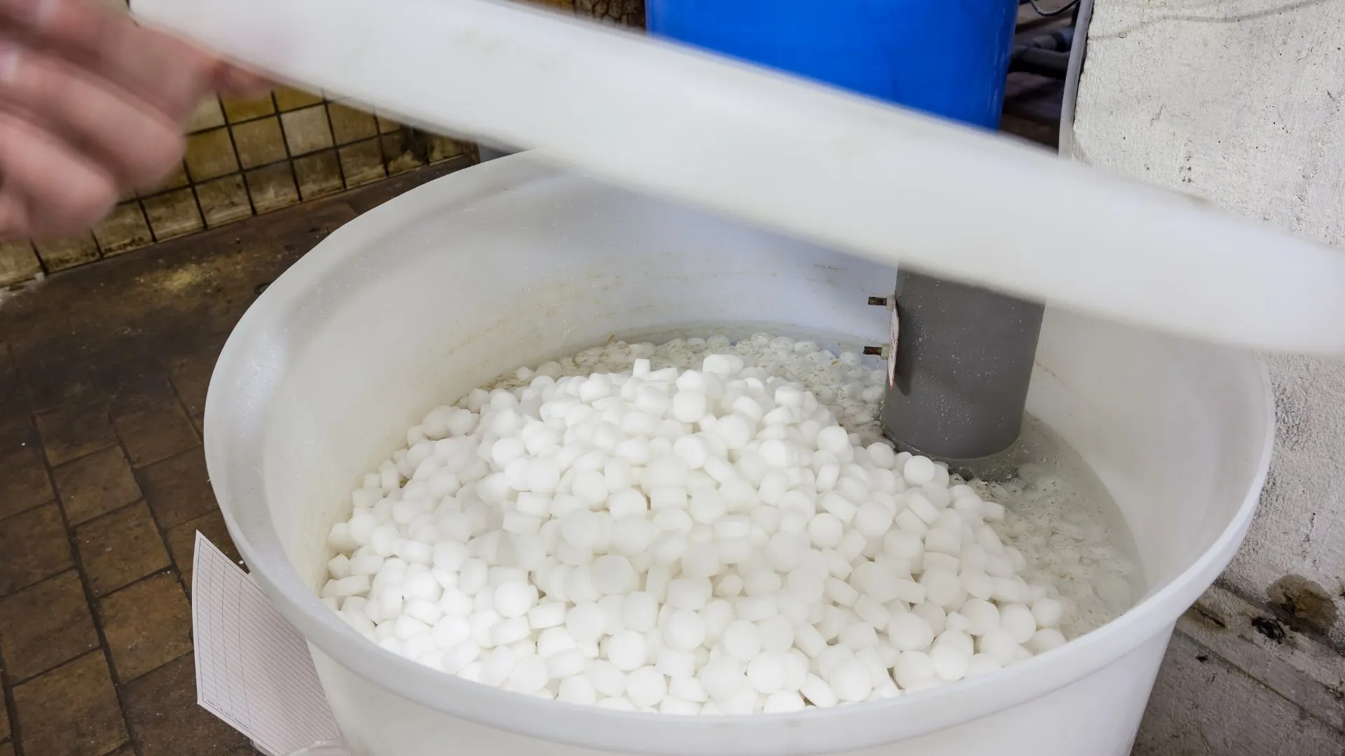 Cómo funcionan los descalcificadores