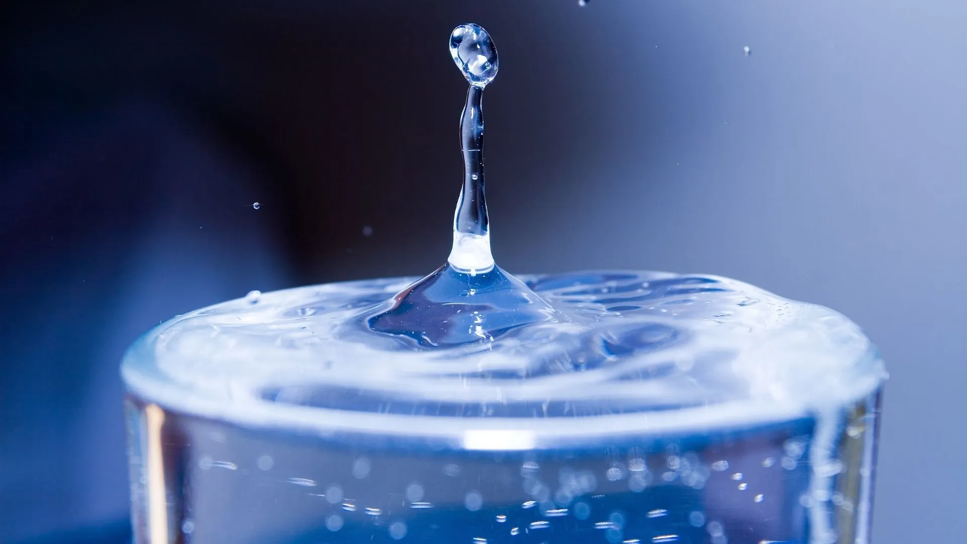 Mejora el sabor del agua con estos sencillos consejos