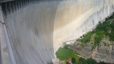 Pantà de la Baells, embalse del río Llobregat que abastece de agua a Barcelona