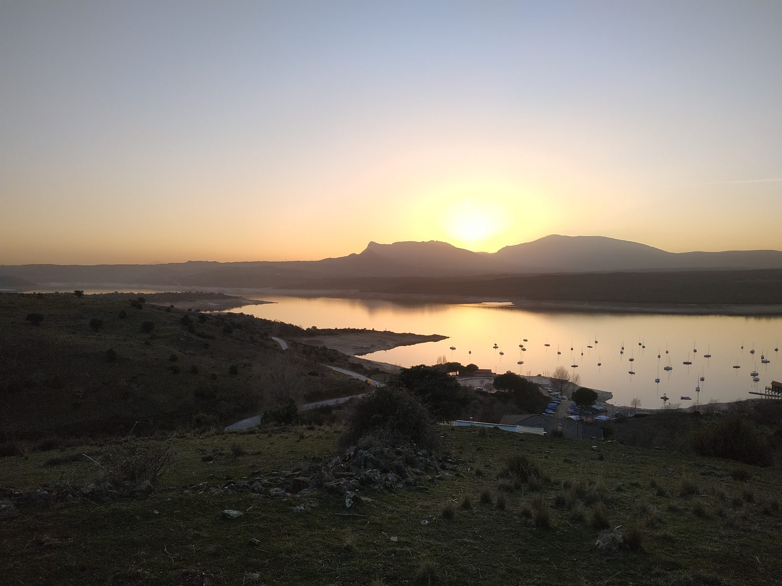 Embalse de El Atazar, uno de los embalses de Canal de Isabel II que abastecen de agua a Madrid